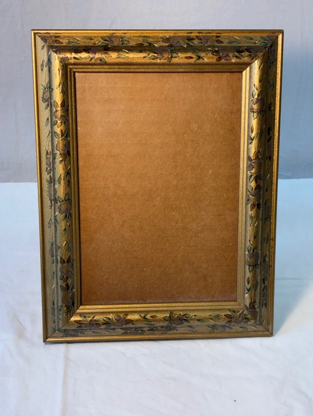 Vintage Gold Floral Picture Frame with Hand-Painted Details, 8x10 Inch